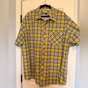 Magellan Outdoors Yellow and Black Plaid Short-Sleeve Button-Down Shirt